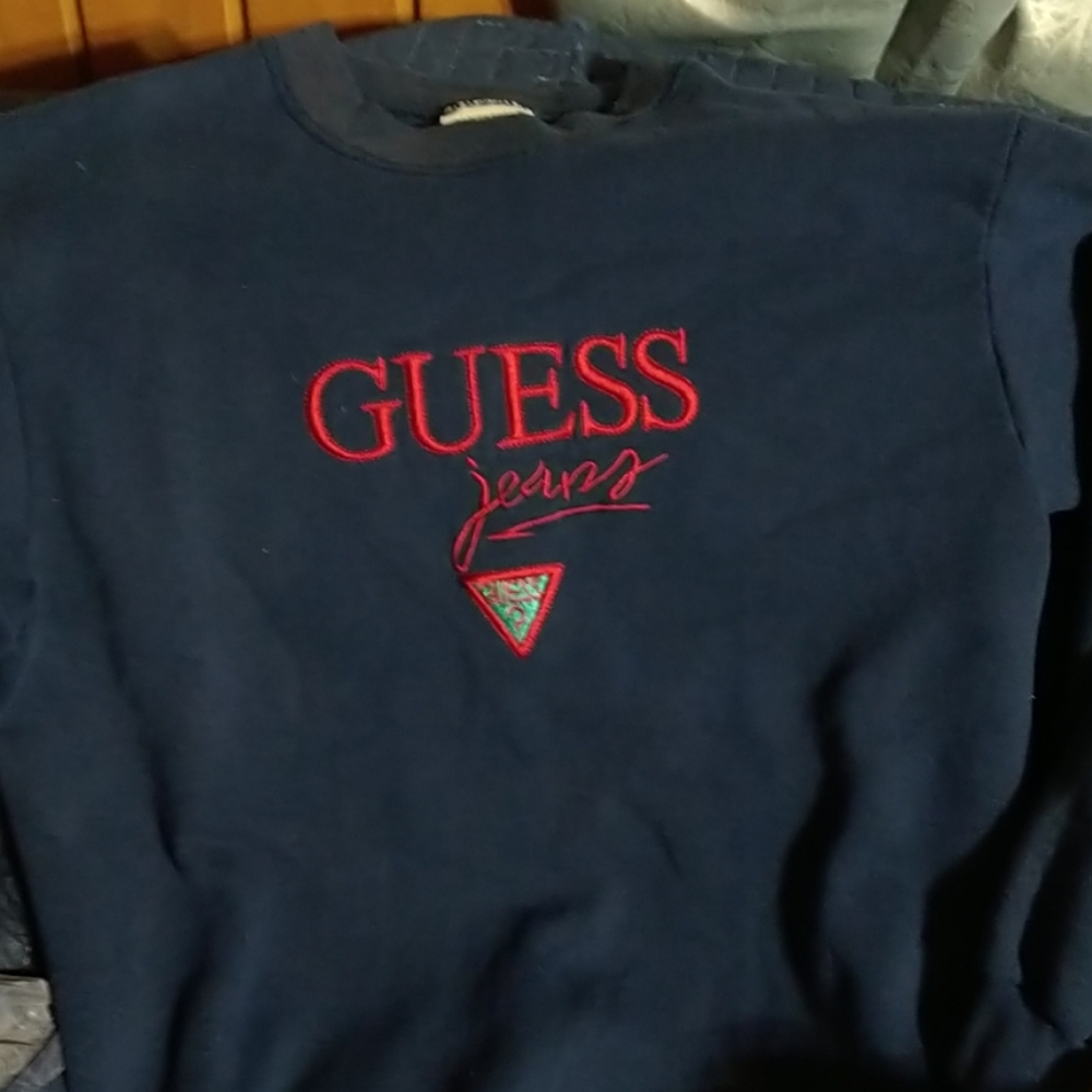 Guess Sweatshirt